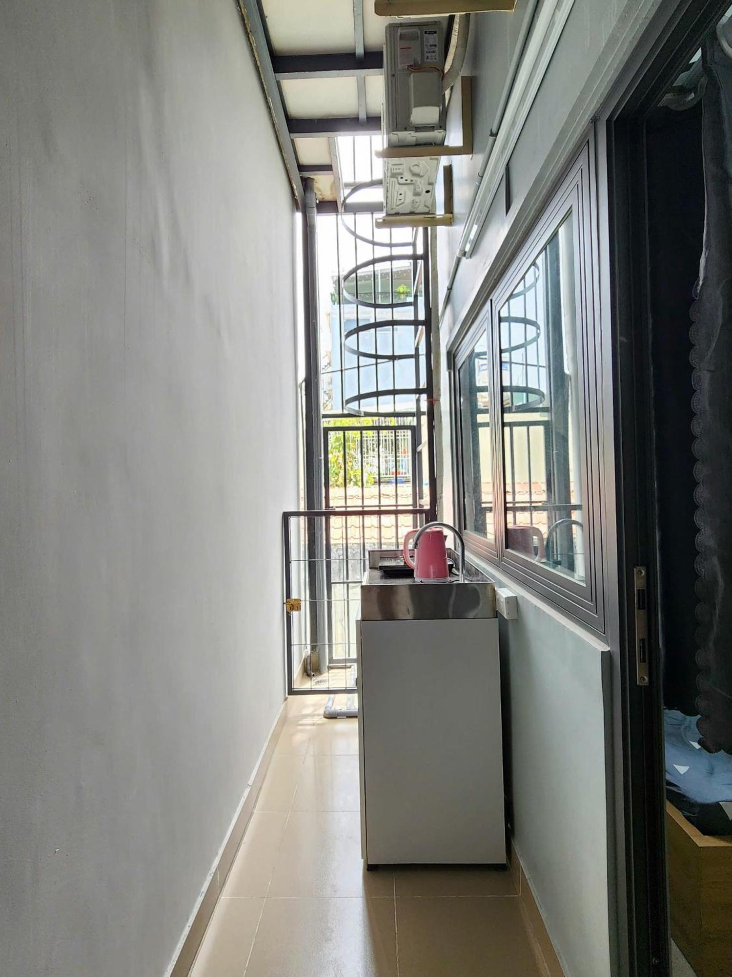 A51 Airport-studio San Bay